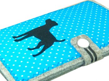 Jack Russell Terrier Hundepass Hülle in blau mit weissen Punkten